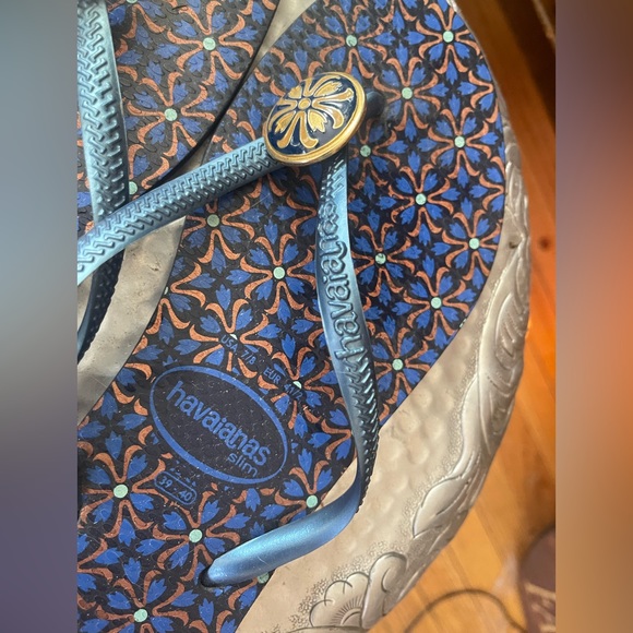 HAVAIANAS Slim navy blue & gold embellished flip flops - Picture 4 of 5